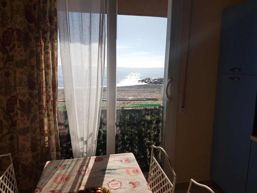 La Casa Di Pepe Daire Pietra Ligure Dış mekan fotoğraf